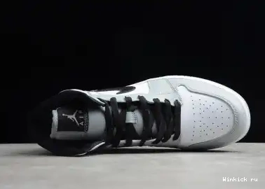 SMOKE JORDAN MID LIGHT GREY 1 AIR 0427